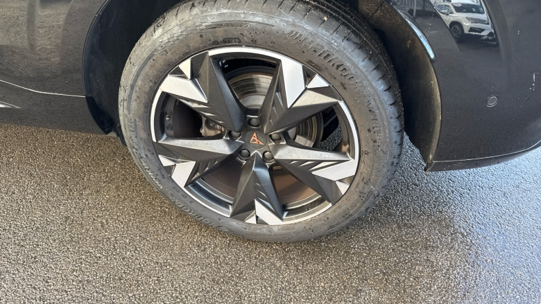 CUPRA Terramar 1.5 eTSI 150 V2 5dr DSG Petrol Hatchback